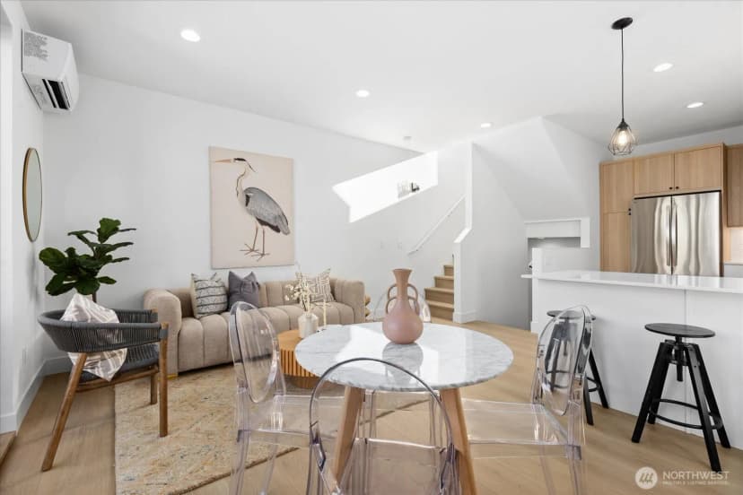 Property photo for 12044 Hiram Place Ne #b, Seattle photo 11
