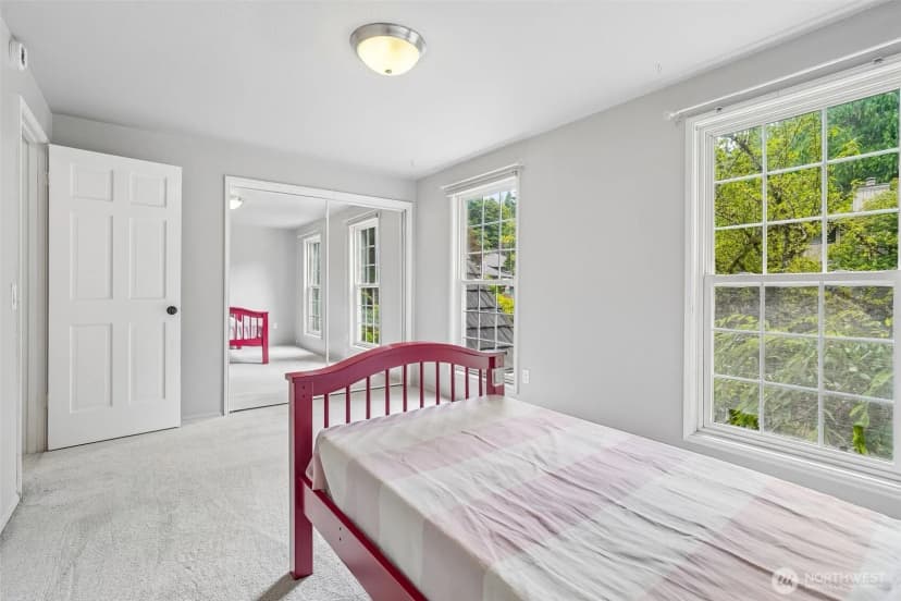Property photo for 22330 Ne 28th Street, Sammamish photo 24