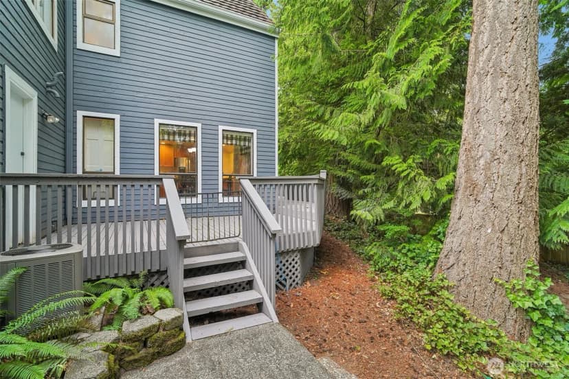Property photo for 22330 Ne 28th Street, Sammamish photo 29