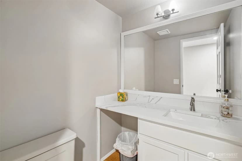 Property photo for 22330 Ne 28th Street, Sammamish photo 14