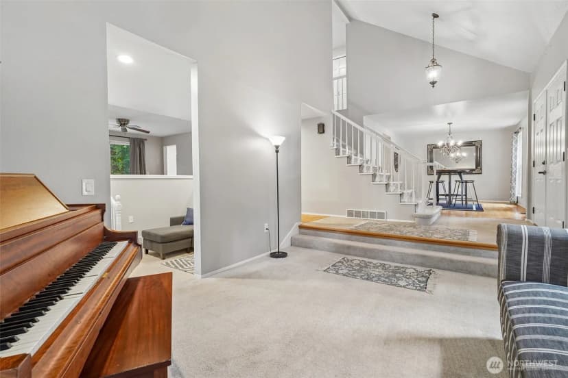 Property photo for 22330 Ne 28th Street, Sammamish photo 6