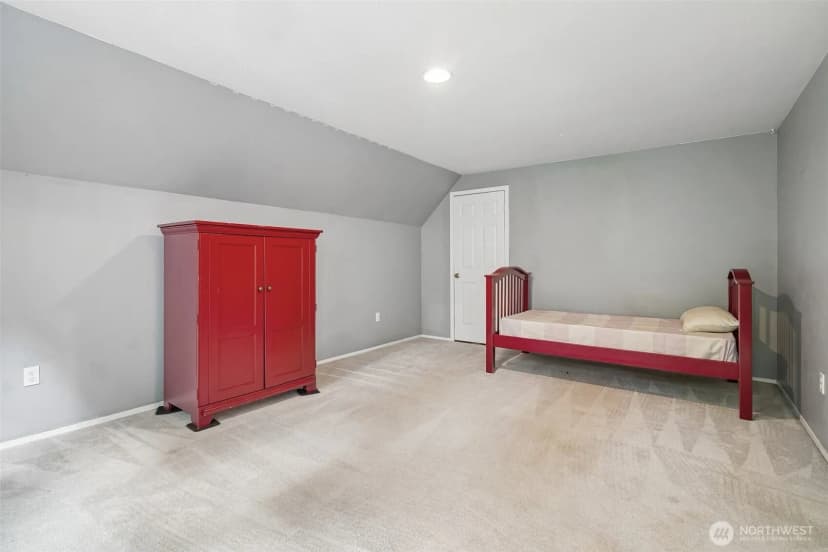 Property photo for 22330 Ne 28th Street, Sammamish photo 21