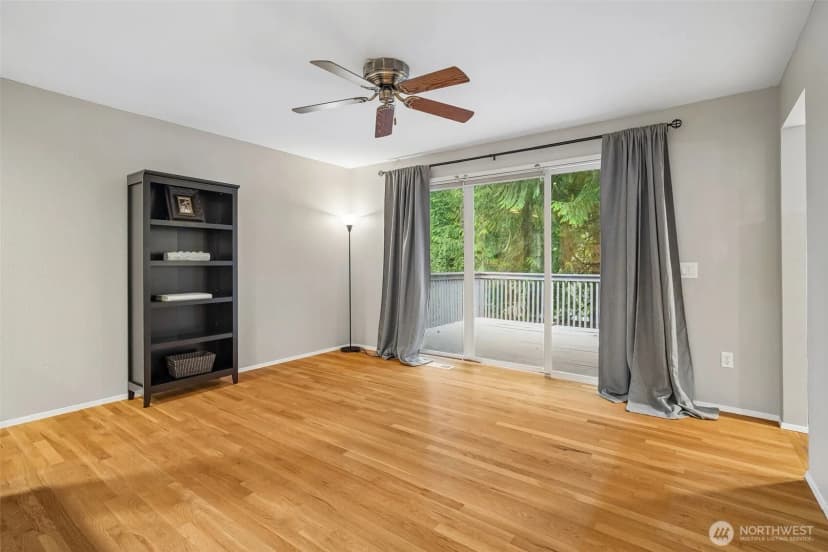 Property photo for 22330 Ne 28th Street, Sammamish photo 8