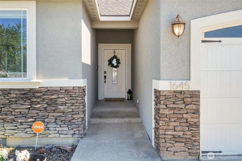 Property photo for 1645 E Madera Street, Othello photo 8
