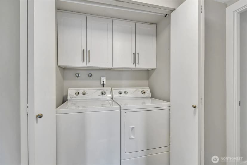 Property photo for 2100 3rd Avenue #2606, Seattle photo 29
