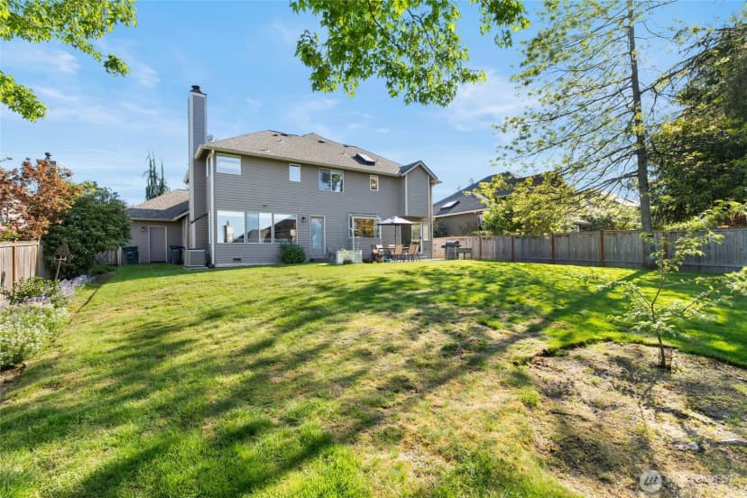 Property photo for 2423 240th Street Se, Bothell photo 37