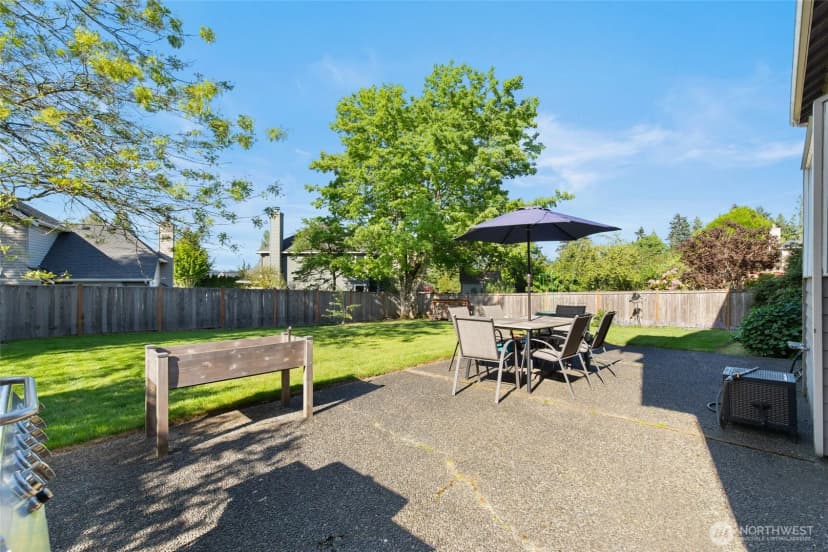 Property photo for 2423 240th Street Se, Bothell photo 33