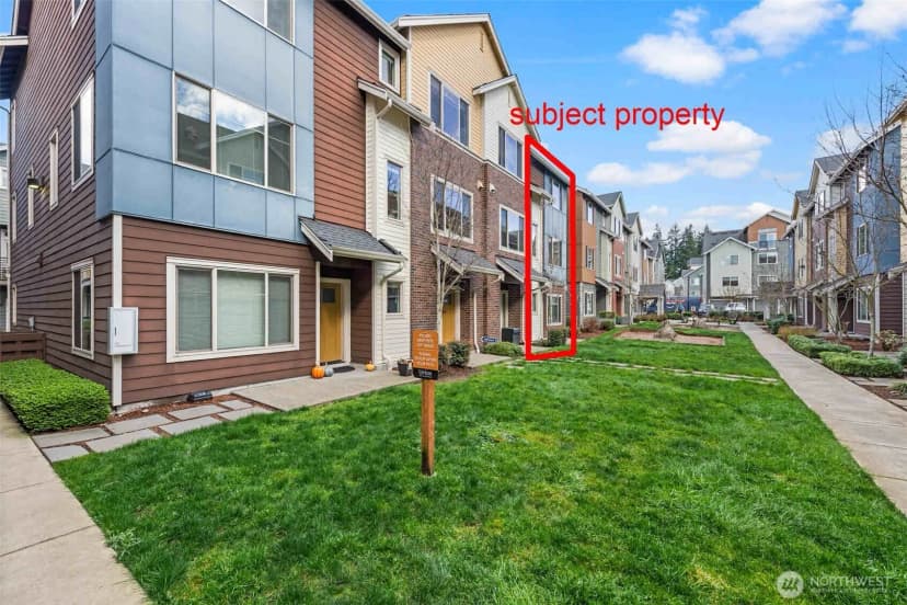 Property photo for 15729 Ne 14th Aly, Bellevue photo 6