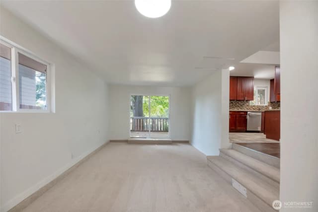 Property photo for 11229 29th Avenue Sw, Seattle photo 5