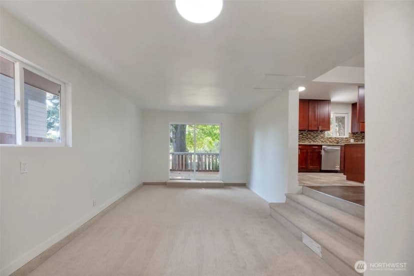 Property photo for 11229 29th Avenue Sw, Seattle photo 5