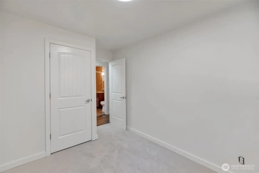 Property photo for 11229 29th Avenue Sw, Seattle photo 10