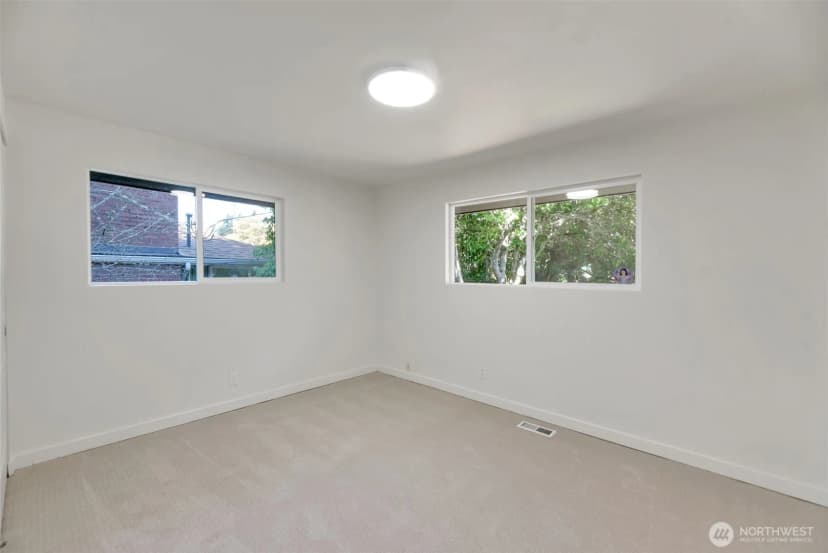Property photo for 11229 29th Avenue Sw, Seattle photo 11