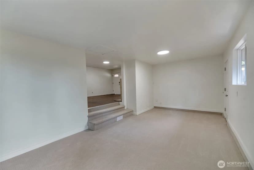 Property photo for 11229 29th Avenue Sw, Seattle photo 6