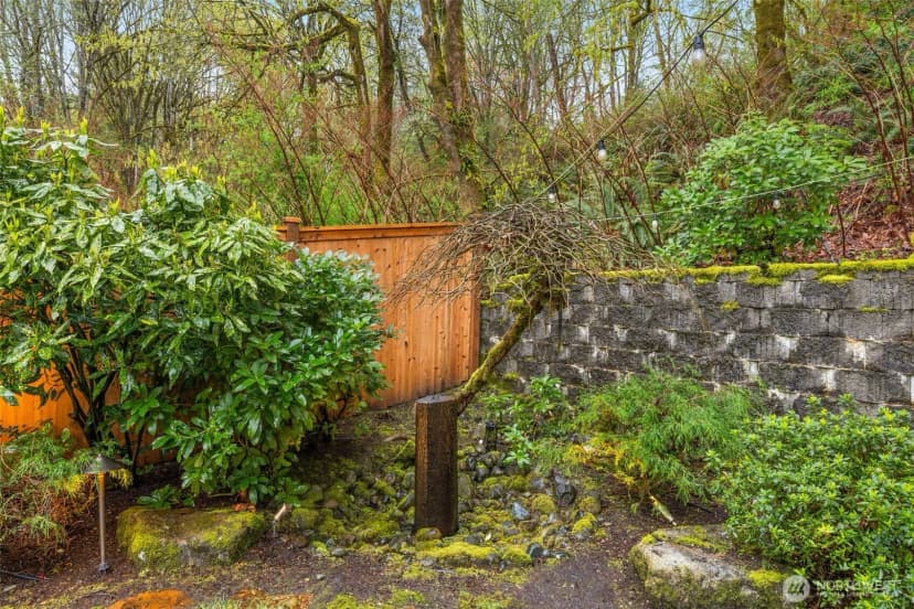Property photo for 10608 106th Place Ne, Kirkland photo 36