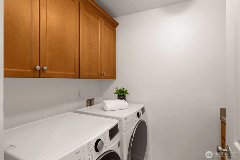 Property photo for 10608 106th Place Ne, Kirkland photo 17