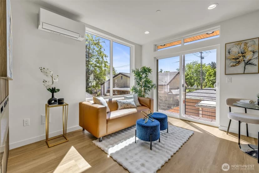 Property photo for 4404 S Othello St # D, Seattle photo 4