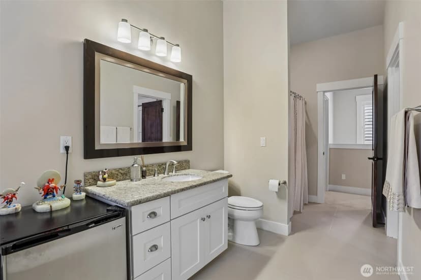 Property photo for 24827 Ne 80th Street, Redmond photo 29
