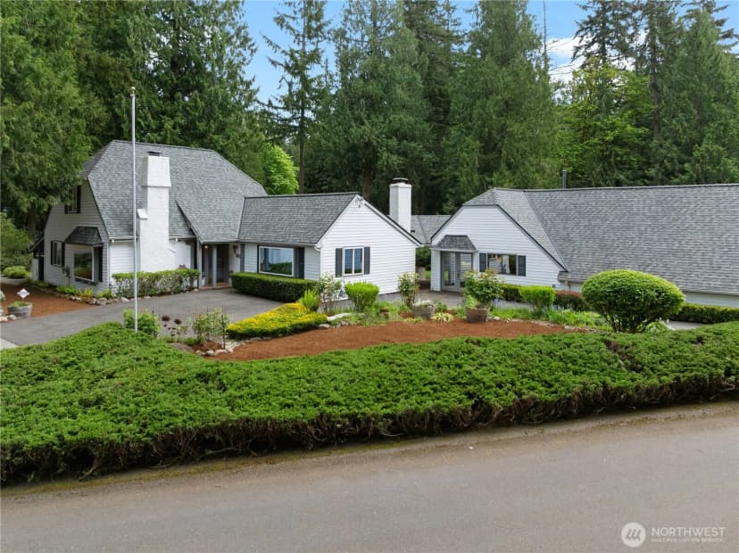 Property photo for 3306 217th Place Se, Sammamish photo 39