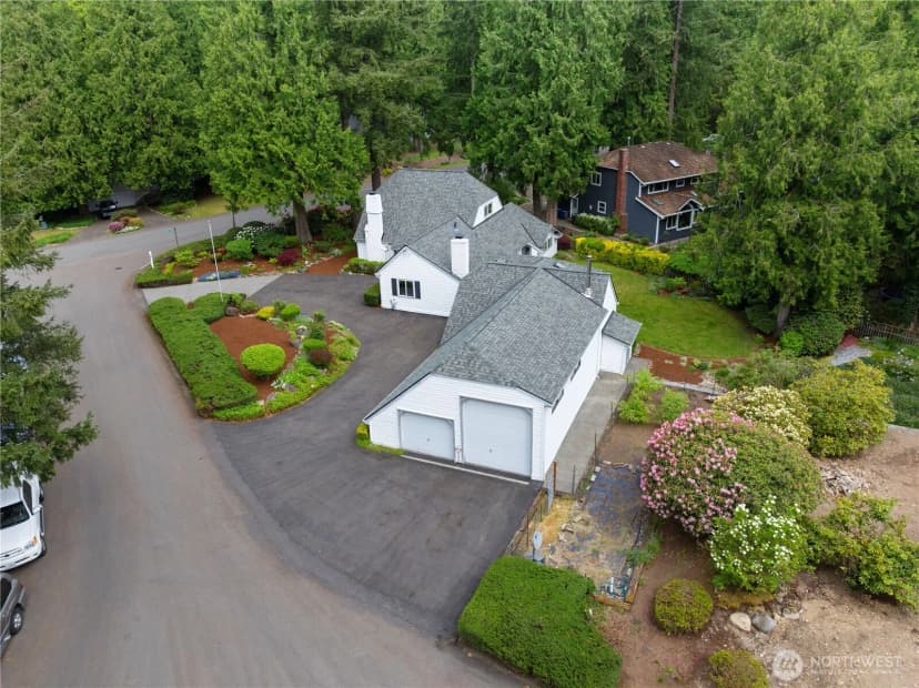 Property photo for 3306 217th Place Se, Sammamish photo 34