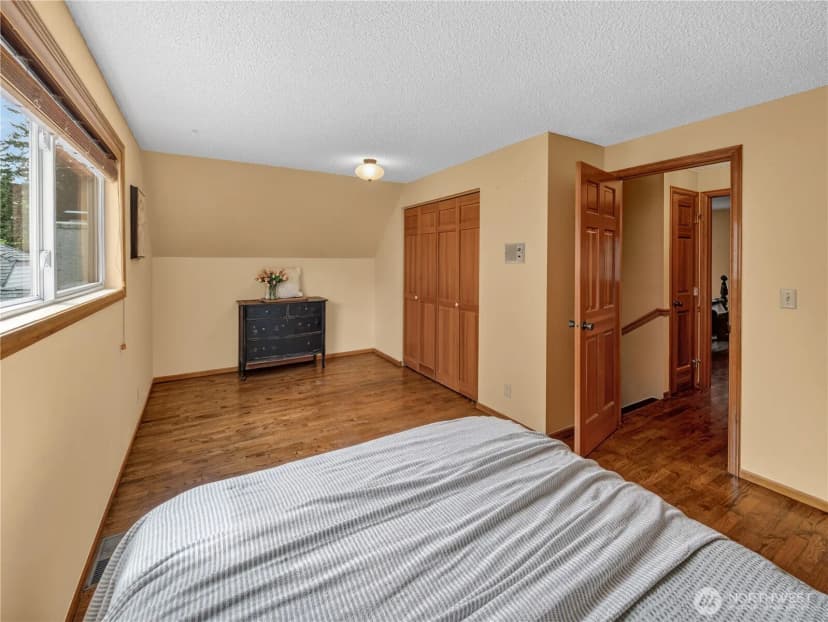 Property photo for 3306 217th Place Se, Sammamish photo 26