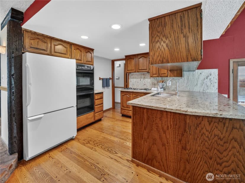 Property photo for 3306 217th Place Se, Sammamish photo 9