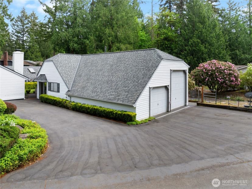 Property photo for 3306 217th Place Se, Sammamish photo 30