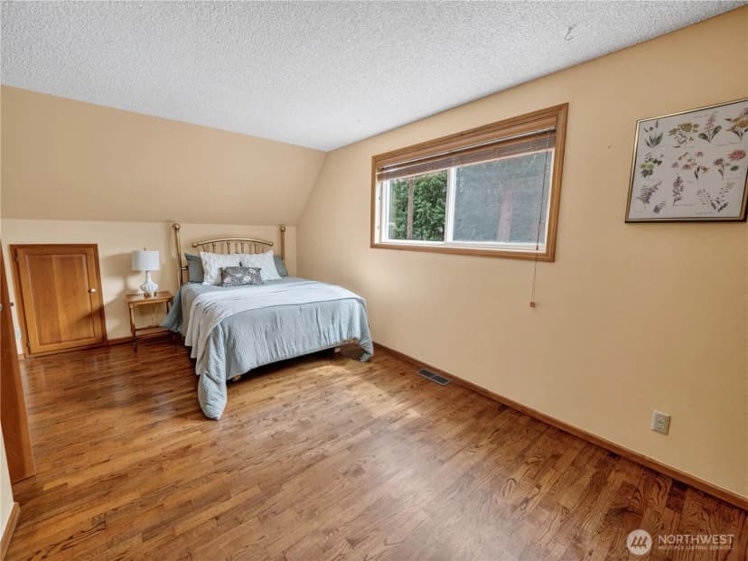 Property photo for 3306 217th Place Se, Sammamish photo 25