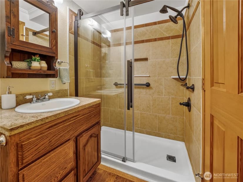 Property photo for 3306 217th Place Se, Sammamish photo 24