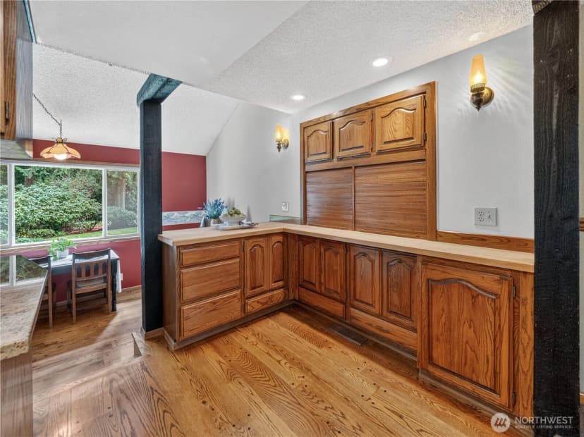 Property photo for 3306 217th Place Se, Sammamish photo 11
