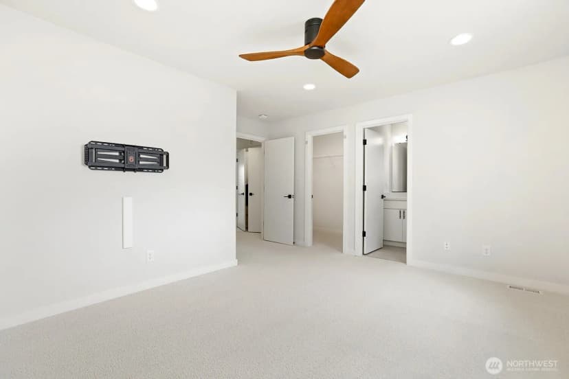 Property photo for 22503 70th Place W, Mountlake Terrace photo 24