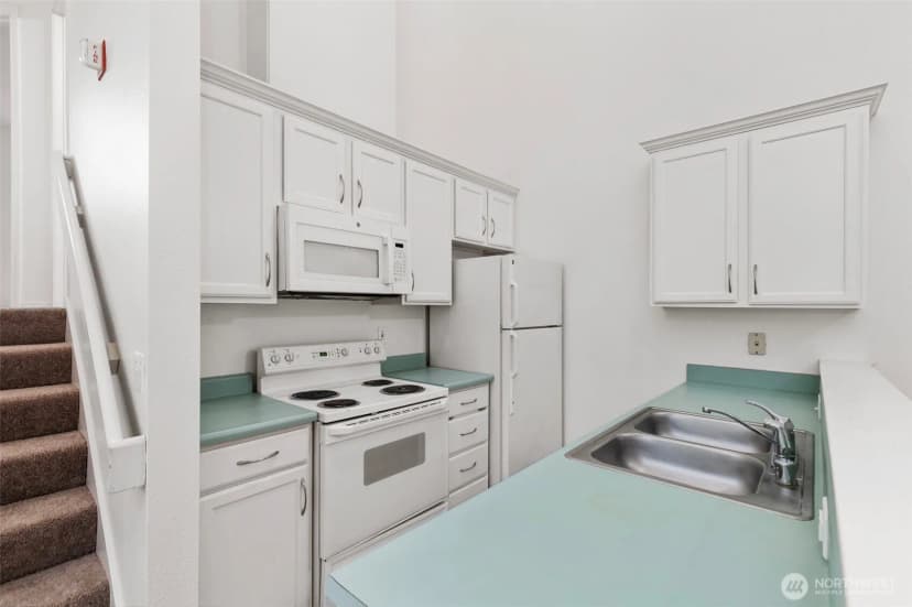 Property photo for 4719 Nw Walgren Drive #106, Silverdale photo 6