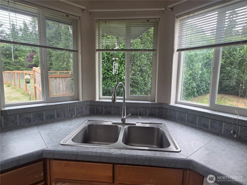 Property photo for 31 Serena Place, Sequim photo 6