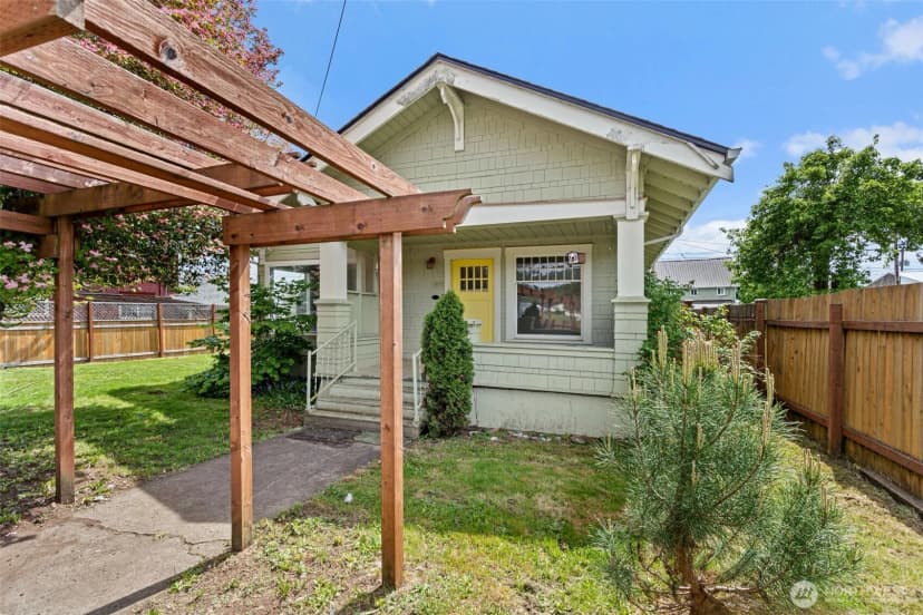 Property photo for 505 W Young Street, Elma photo 5