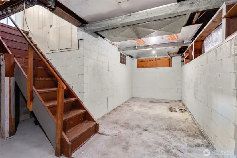 Property photo for 505 W Young Street, Elma photo 19