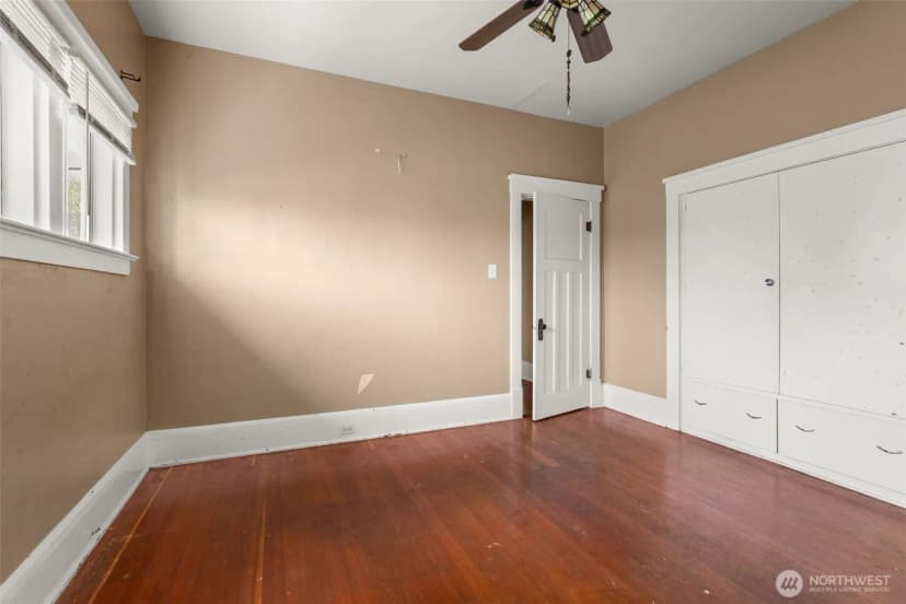 Property photo for 505 W Young Street, Elma photo 13