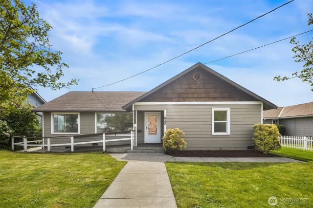 Property photo for 1628 Grove Street, Marysville photo 2