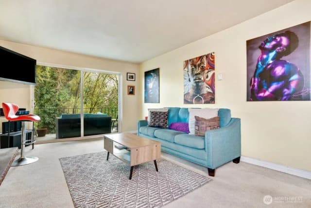 Property photo for 4525 S Henderson Street #302, Seattle photo 3