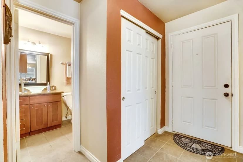 Property photo for 4525 S Henderson Street #302, Seattle photo 18