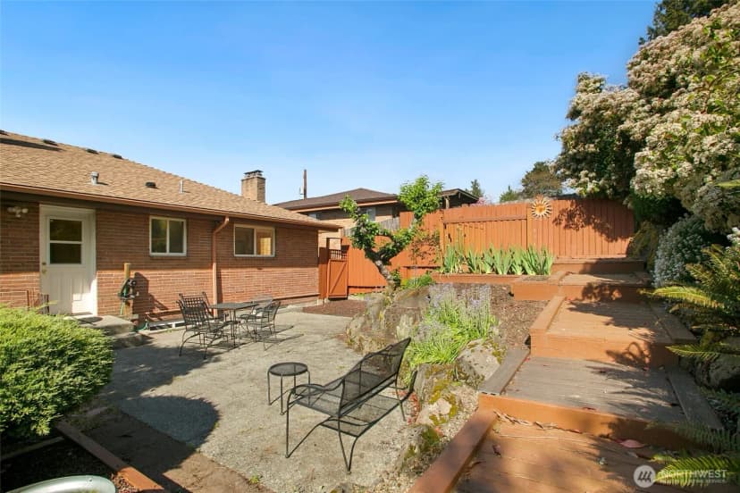Property photo for 2503 S Edmunds Street, Seattle photo 24