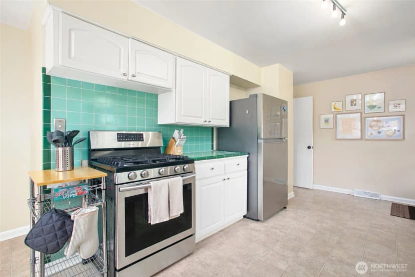 Property photo for 2503 S Edmunds Street, Seattle photo 10