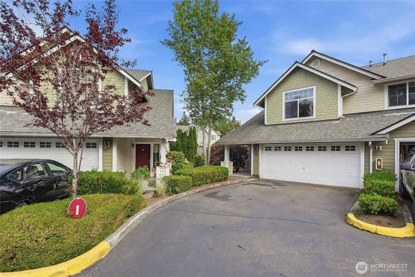 Property photo for 13000 Admiralty Way #j101, Everett photo 31