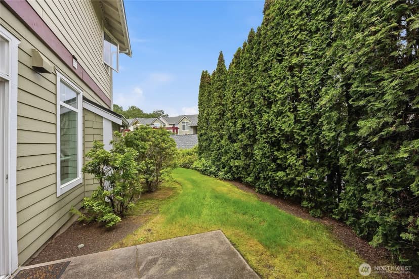 Property photo for 13000 Admiralty Way #j101, Everett photo 12