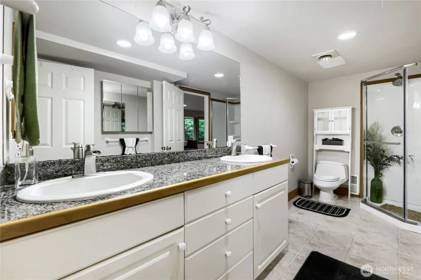 Property photo for 18314 320th Avenue Ne, Duvall photo 16