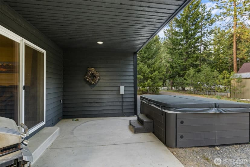 Property photo for 750 Evergreen Valley Loop Road, Ronald photo 39