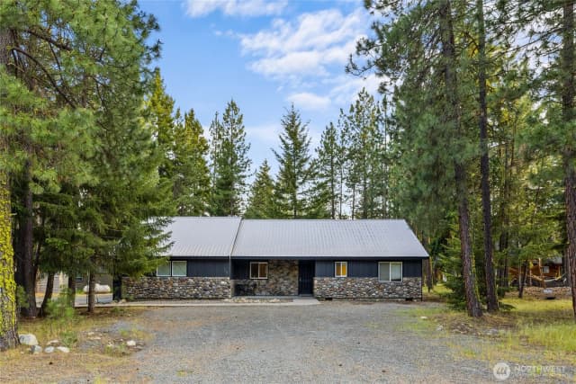 Property photo for 750 Evergreen Valley Loop Road, Ronald