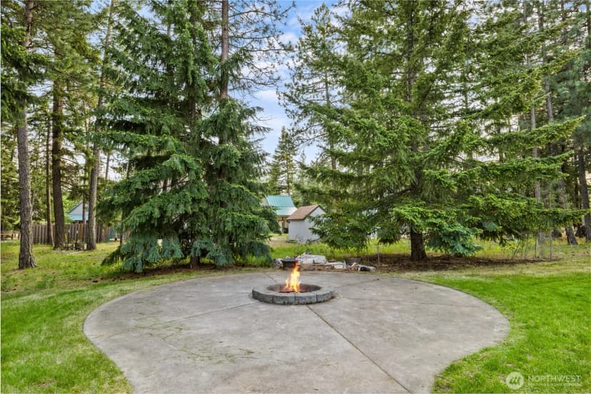 Property photo for 750 Evergreen Valley Loop Road, Ronald photo 6
