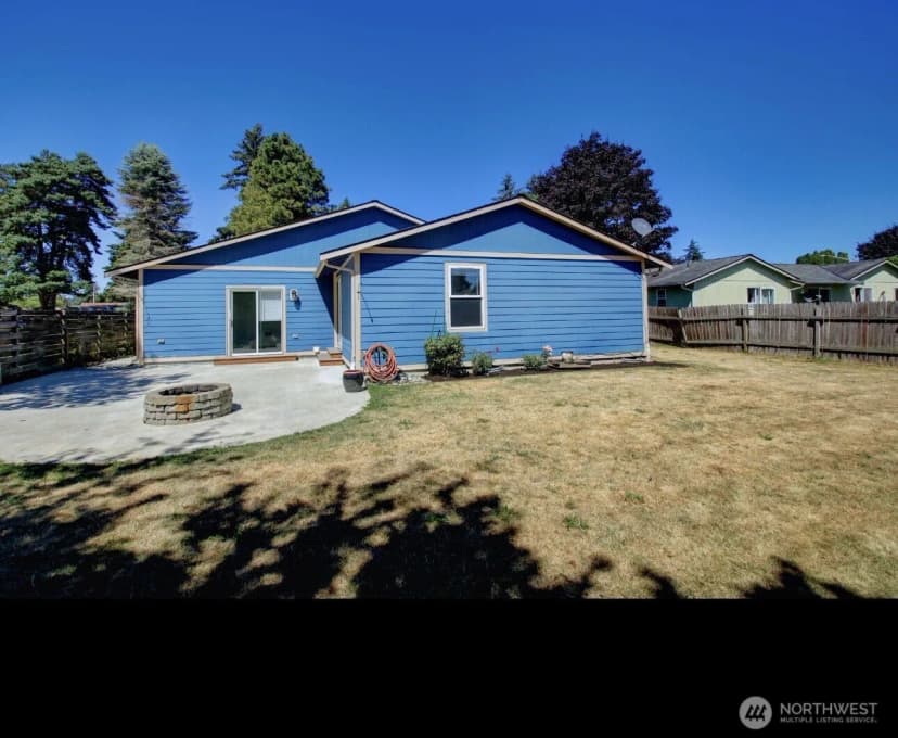 Property photo for 1206 Crystal Lane, Burlington photo 31