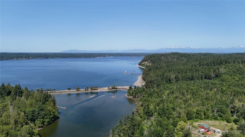Property photo for 19789 Erickson Road Sw, Longbranch photo 7