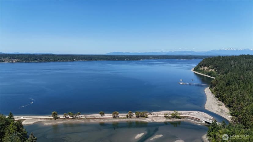 Property photo for 19789 Erickson Road Sw, Longbranch photo 8
