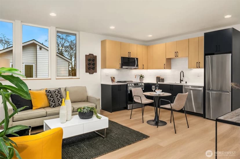 Property photo for 1457 22nd Avenue #a, Seattle photo 6